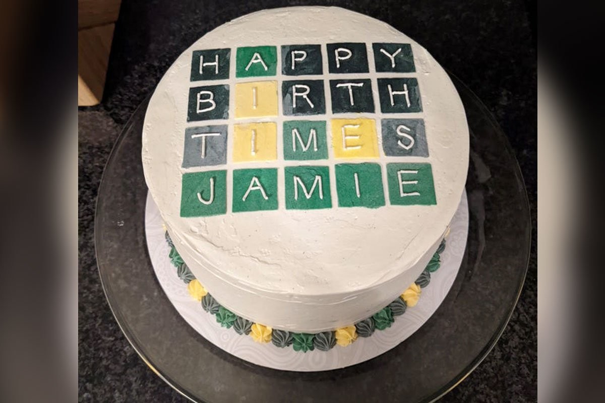 Мама испекла сыну торт, вдохновленный популярной головоломкой Wordle
